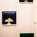 Center Luxury 3