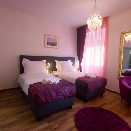 Center Luxury 3 4* Split