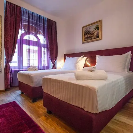 Pensionat Center Luxury 3 4*